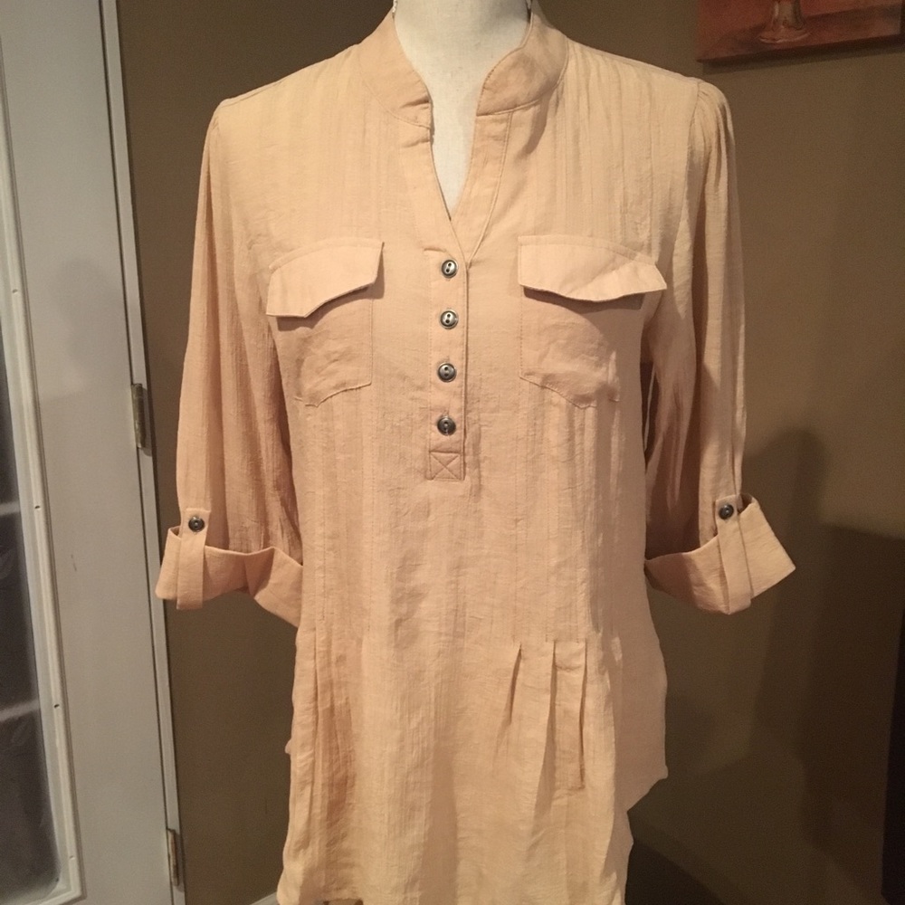 NWT BLOUSE